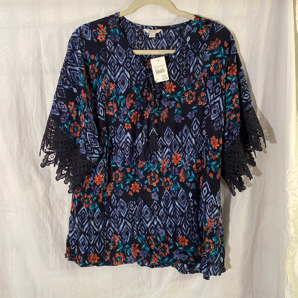 NWT EST. 1946 woman’s short sleeve blouse L